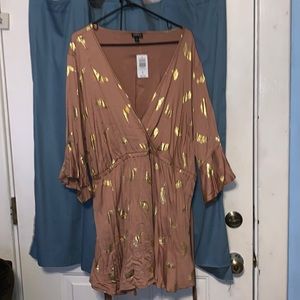 NWT! Gold Detail Shirt